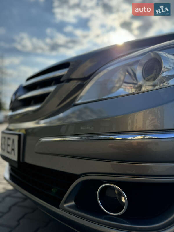 Хетчбек Mercedes-Benz B-Class 2007 в Івано-Франківську фото 11 Хетчбек Mercedes-Benz B-Class 2007 в Івано-Франківську