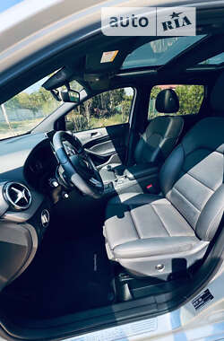 Хэтчбек Mercedes-Benz B-Class 2015 в 