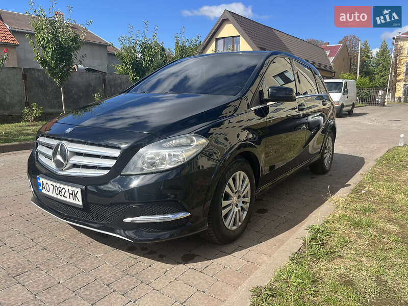 Хэтчбек Mercedes-Benz B-Class 2014 в Ужгороде