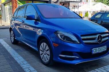 Хэтчбек Mercedes-Benz B-Class 2015 в Чернигове