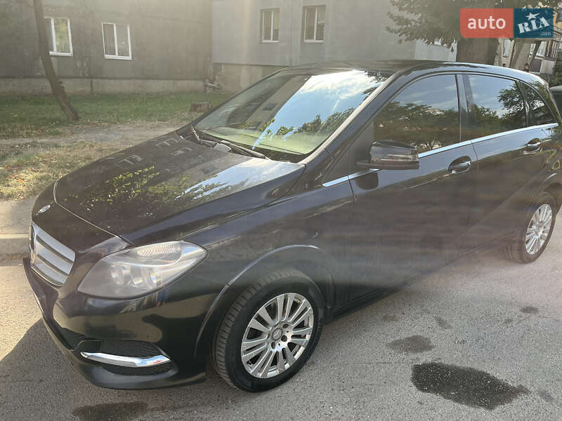 Хетчбек Mercedes-Benz B-Class 2014 в Вінниці