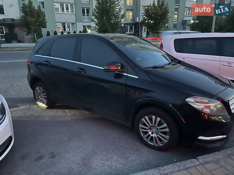 Хетчбек Mercedes-Benz B-Class 2014 в Вінниці