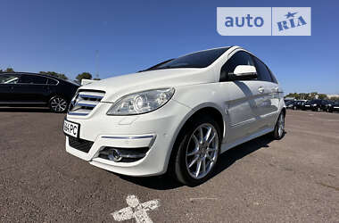 Хэтчбек Mercedes-Benz B-Class 2010 в Киеве