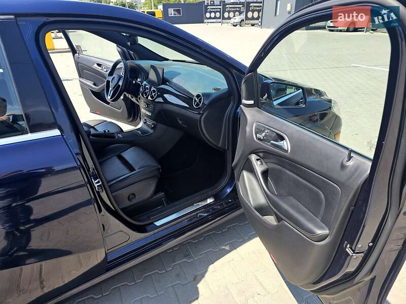 Хетчбек Mercedes-Benz B-Class 2016 в Чернівцях