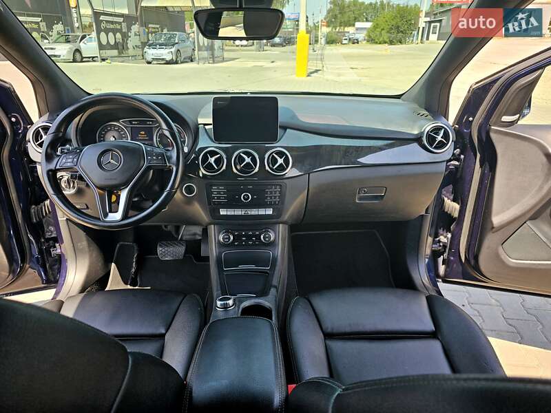 Хетчбек Mercedes-Benz B-Class 2016 в Чернівцях