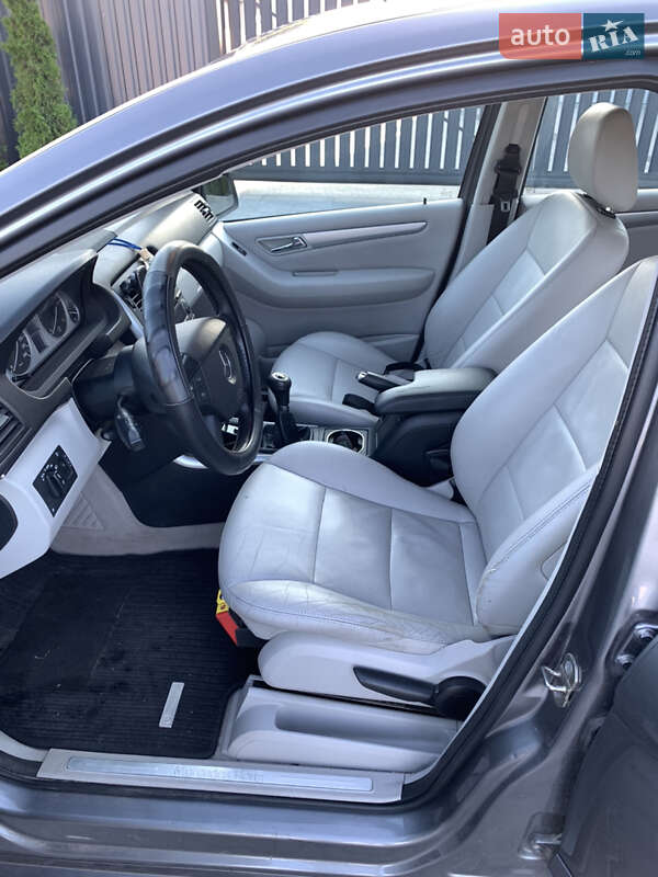 Хетчбек Mercedes-Benz B-Class 2009 в Ізяславі фото 8 Хетчбек Mercedes-Benz B-Class 2009 в Ізяславі