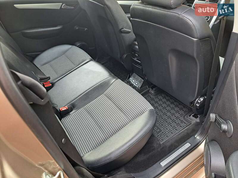 Хетчбек Mercedes-Benz B-Class 2008 в Житомирі