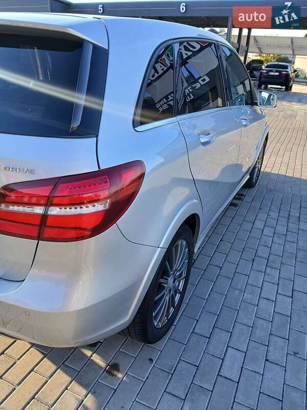 Хэтчбек Mercedes-Benz B-Class 2014 в Луцке