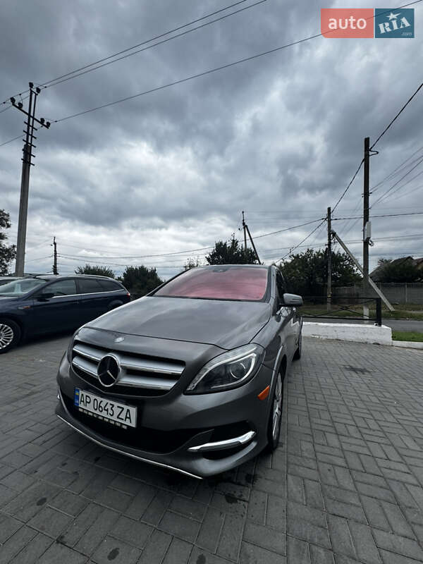 Mercedes-Benz B-Class 2015