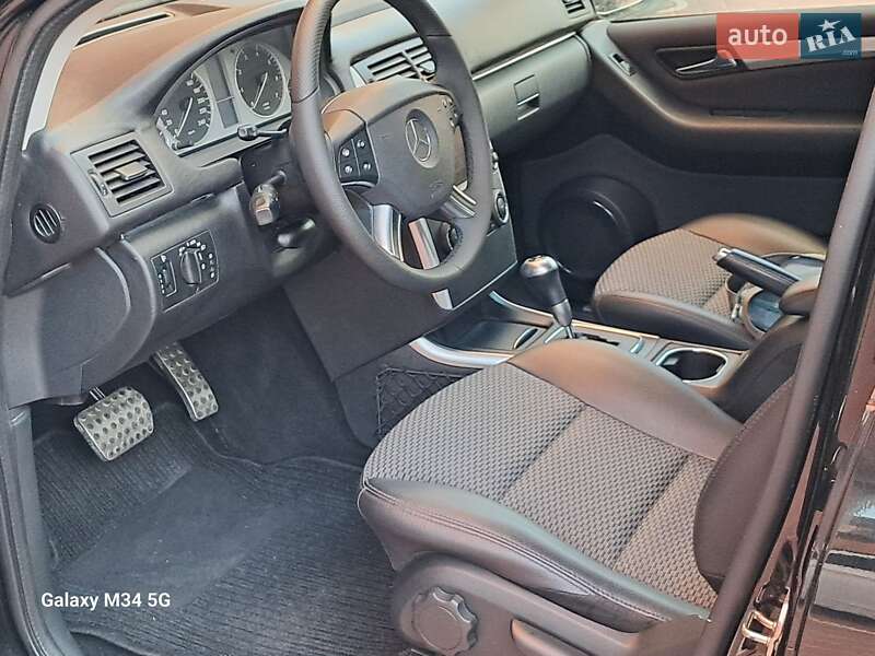 Хэтчбек Mercedes-Benz B-Class 2010 в Одессе
