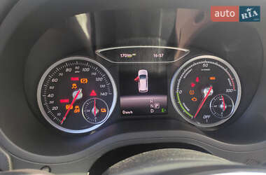 Хэтчбек Mercedes-Benz B-Class 2016 в 