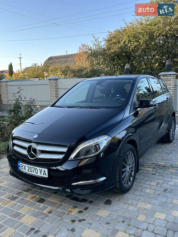 Хетчбек Mercedes-Benz B-Class 2016 в Дунаївцях