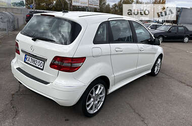 Хэтчбек Mercedes-Benz B-Class 2010 в Киеве