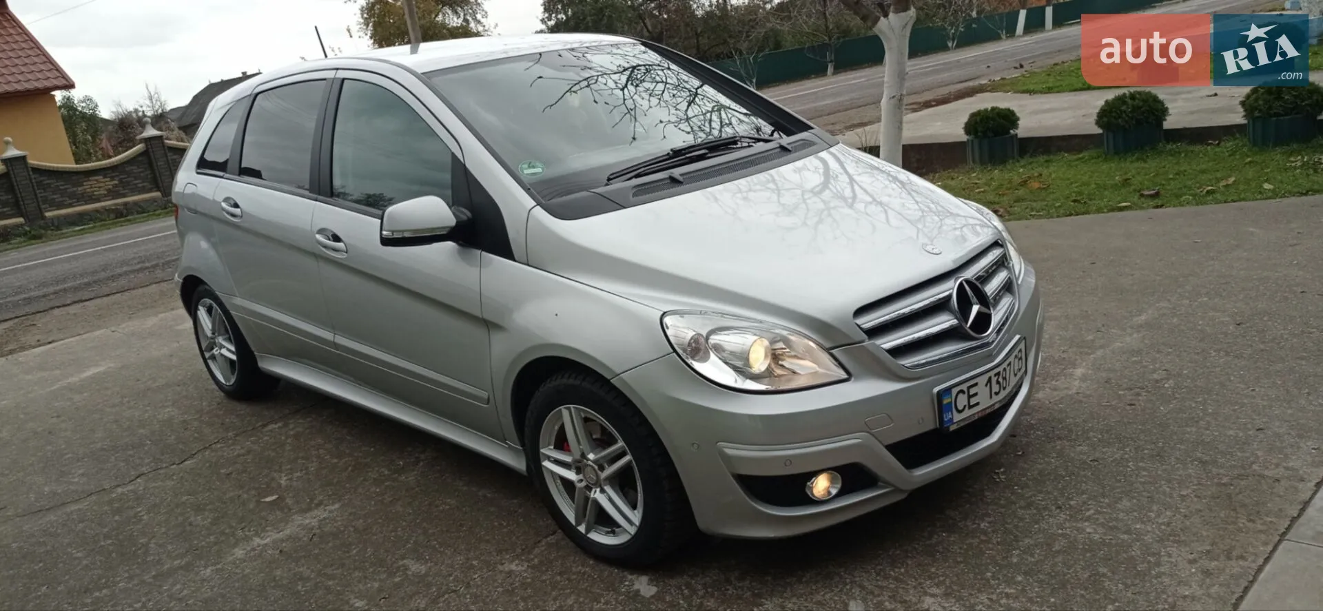 2011 Mercedes-Benz B-klasse - фото 1