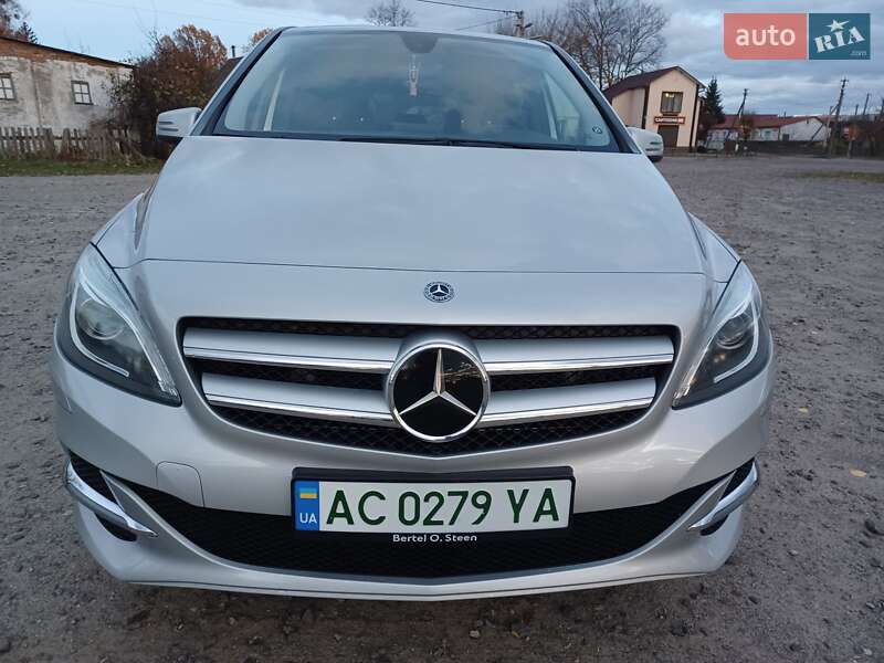 Хэтчбек Mercedes-Benz B-Class 2017 в Старой Выжевке