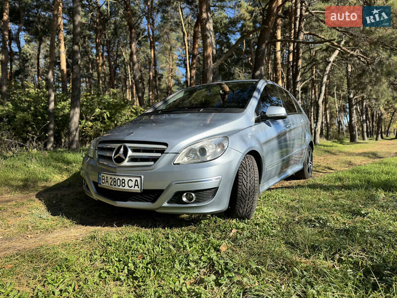 Хэтчбек Mercedes-Benz B-Class 2008 в Гайвороне