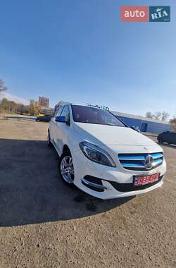 Хетчбек Mercedes-Benz B-Class 2014 в Кропивницькому