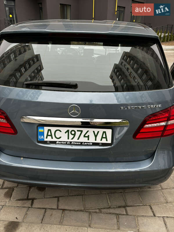 Хетчбек Mercedes-Benz B-Class 2015 в Луцьку