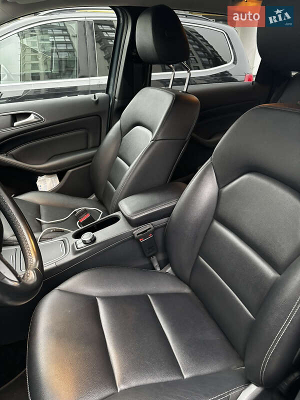 Хетчбек Mercedes-Benz B-Class 2015 в Луцьку