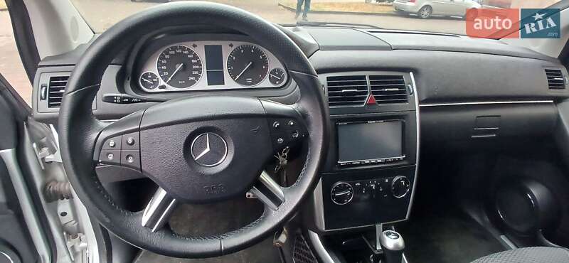 Хэтчбек Mercedes-Benz B-Class 2009 в Полтаве фото 7 Хэтчбек Mercedes-Benz B-Class 2009 в Полтаве