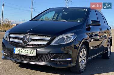 Хэтчбек Mercedes-Benz B-Class 2017 в Одессе