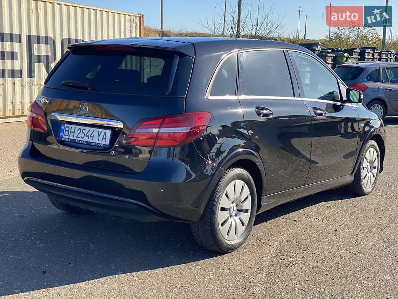Хэтчбек Mercedes-Benz B-Class 2017 в Одессе