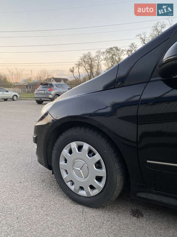 Хетчбек Mercedes-Benz B-Class 2010 в Дніпрі