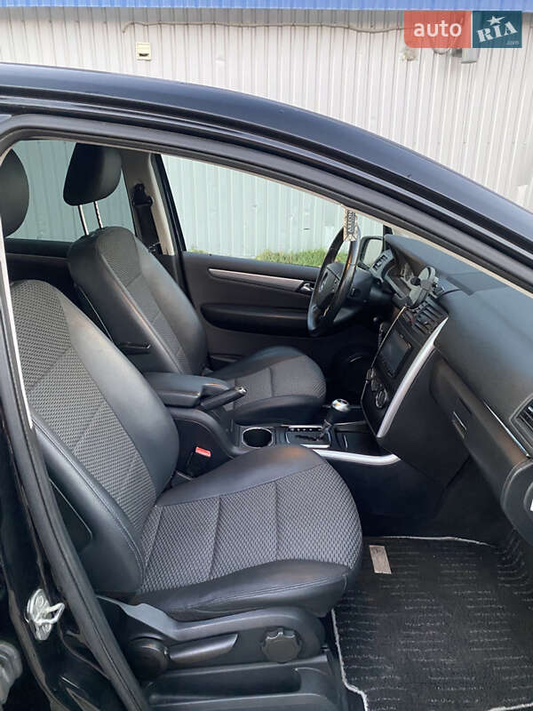 Хетчбек Mercedes-Benz B-Class 2010 в Дніпрі