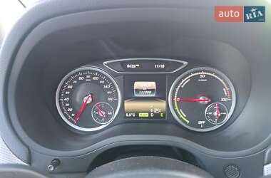 Хэтчбек Mercedes-Benz B-Class 2016 в 