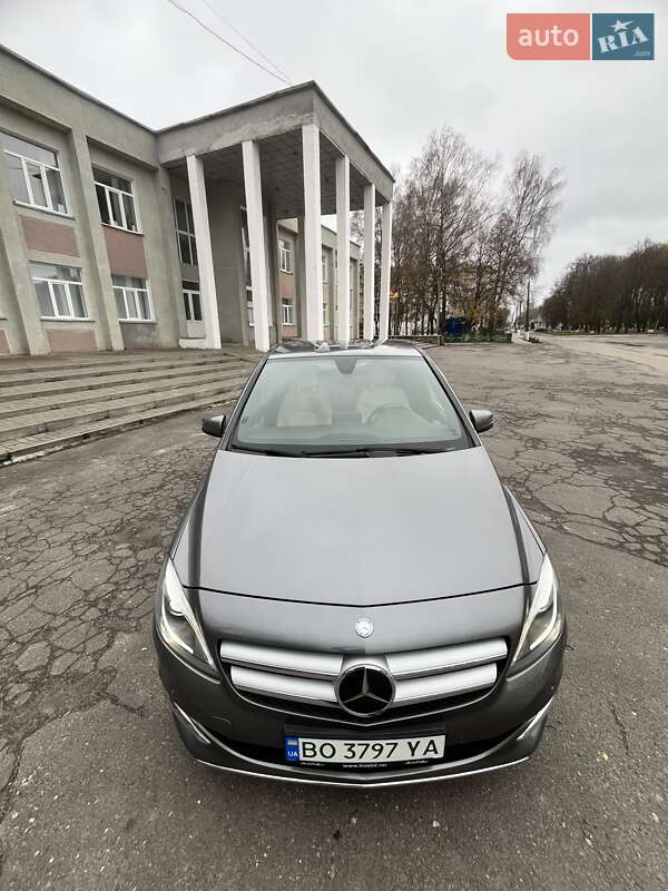 Хэтчбек Mercedes-Benz B-Class 2016 в Тернополе
