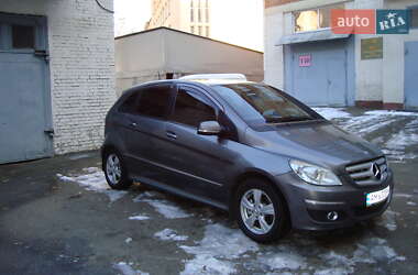 Хэтчбек Mercedes-Benz B-Class 2008 в Киеве