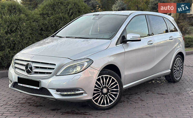 Хэтчбек Mercedes-Benz B-Class 2015 в Днепре