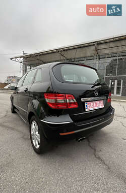 Хэтчбек Mercedes-Benz B-Class 2007 в 