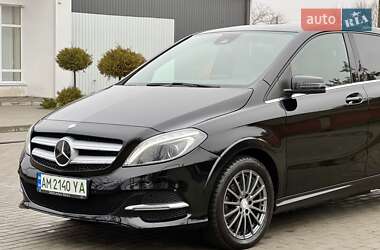 Хэтчбек Mercedes-Benz B-Class 2015 в Бердичеве