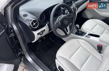 Хэтчбек Mercedes-Benz B-Class 2013 в Нововолынске