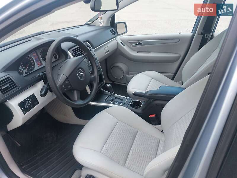 Хэтчбек Mercedes-Benz B-Class 2009 в Киеве