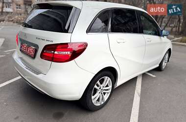 Хетчбек Mercedes-Benz B-Class 2014 в Києві