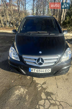 Хэтчбек Mercedes-Benz B-Class 2010 в Черновцах