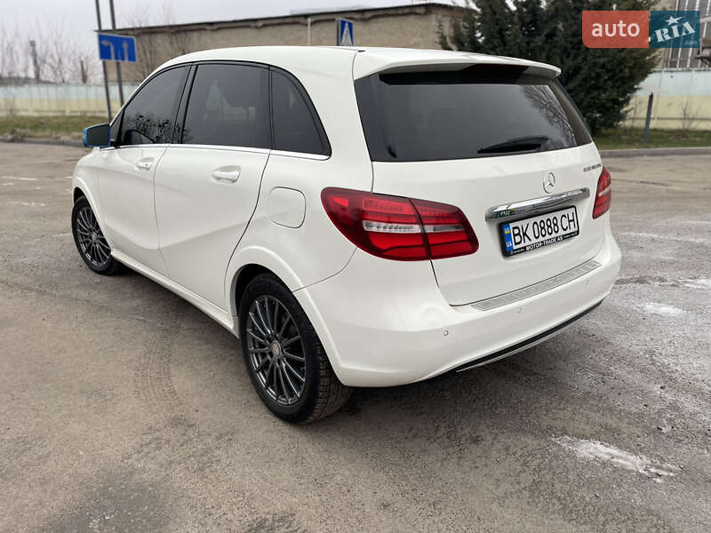Хетчбек Mercedes-Benz B-Class 2015 в Рівному фото 6 Хетчбек Mercedes-Benz B-Class 2015 в Рівному