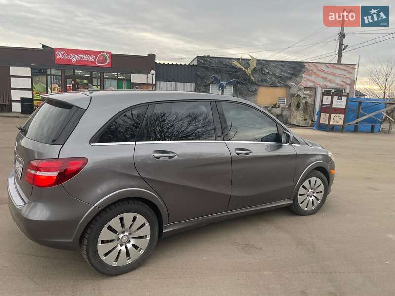 Хэтчбек Mercedes-Benz B-Class 2016 в Белой Церкви