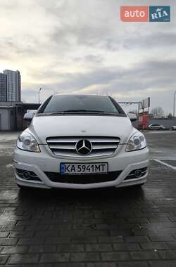 Хэтчбек Mercedes-Benz B-Class 2011 в Киеве