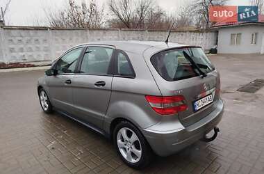 Хэтчбек Mercedes-Benz B-Class 2007 в 