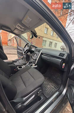 Хэтчбек Mercedes-Benz B-Class 2011 в 