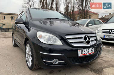 Хэтчбек Mercedes-Benz B-Class 2011 в Киеве