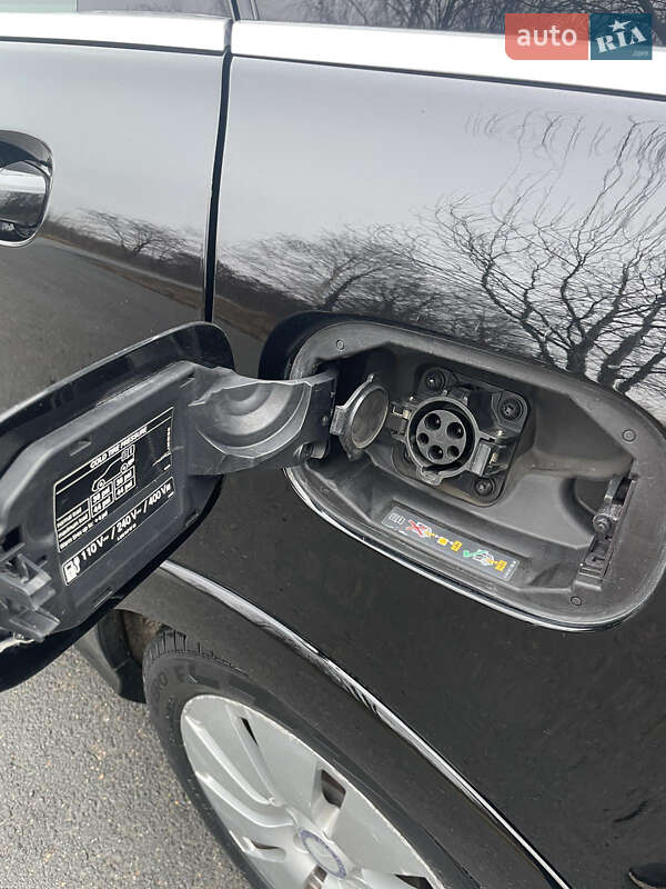 Хэтчбек Mercedes-Benz B-Class 2014 в Коростене