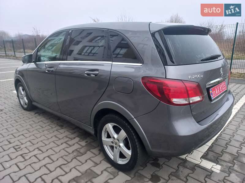 Хэтчбек Mercedes-Benz B-Class 2015 в Ковеле