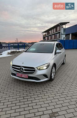 Хэтчбек Mercedes-Benz B-Class 2019 в Коростене