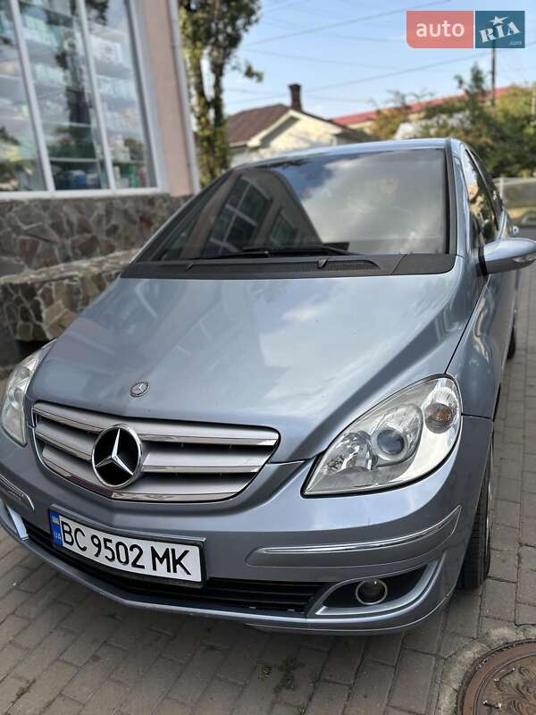 Хетчбек Mercedes-Benz B-Class 2008 в Снятині