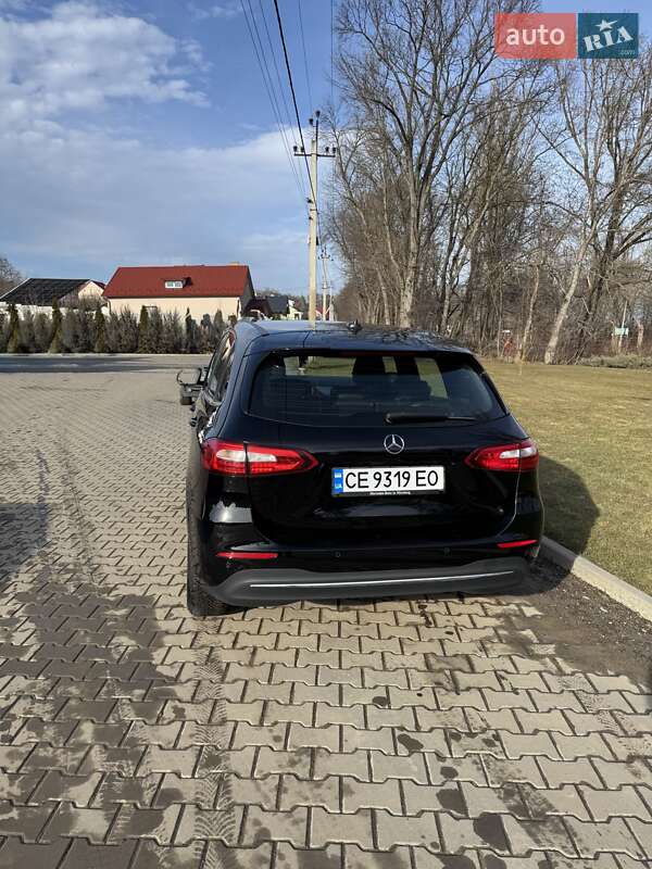 Хэтчбек Mercedes-Benz B-Class 2019 в Кицмани фото 12 Хэтчбек Mercedes-Benz B-Class 2019 в Кицмани