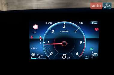 Хетчбек Mercedes-Benz B-Class 2019 в 